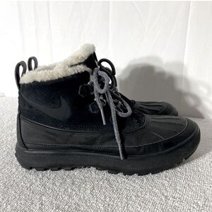 Nike Black Sherpa Lined Woodside Chukka Boots Ankle Boots 8